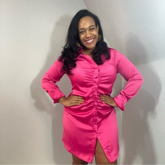 H&M Dresses & Skirts - H&M hot pink satin collared shirt dress Valentine's Day Barbiecore dress Large